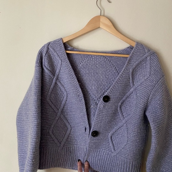 ❌SOLD❌Vintage Lavender Chunky Cable Knit Wool Cardigan - Picture 7 of 9